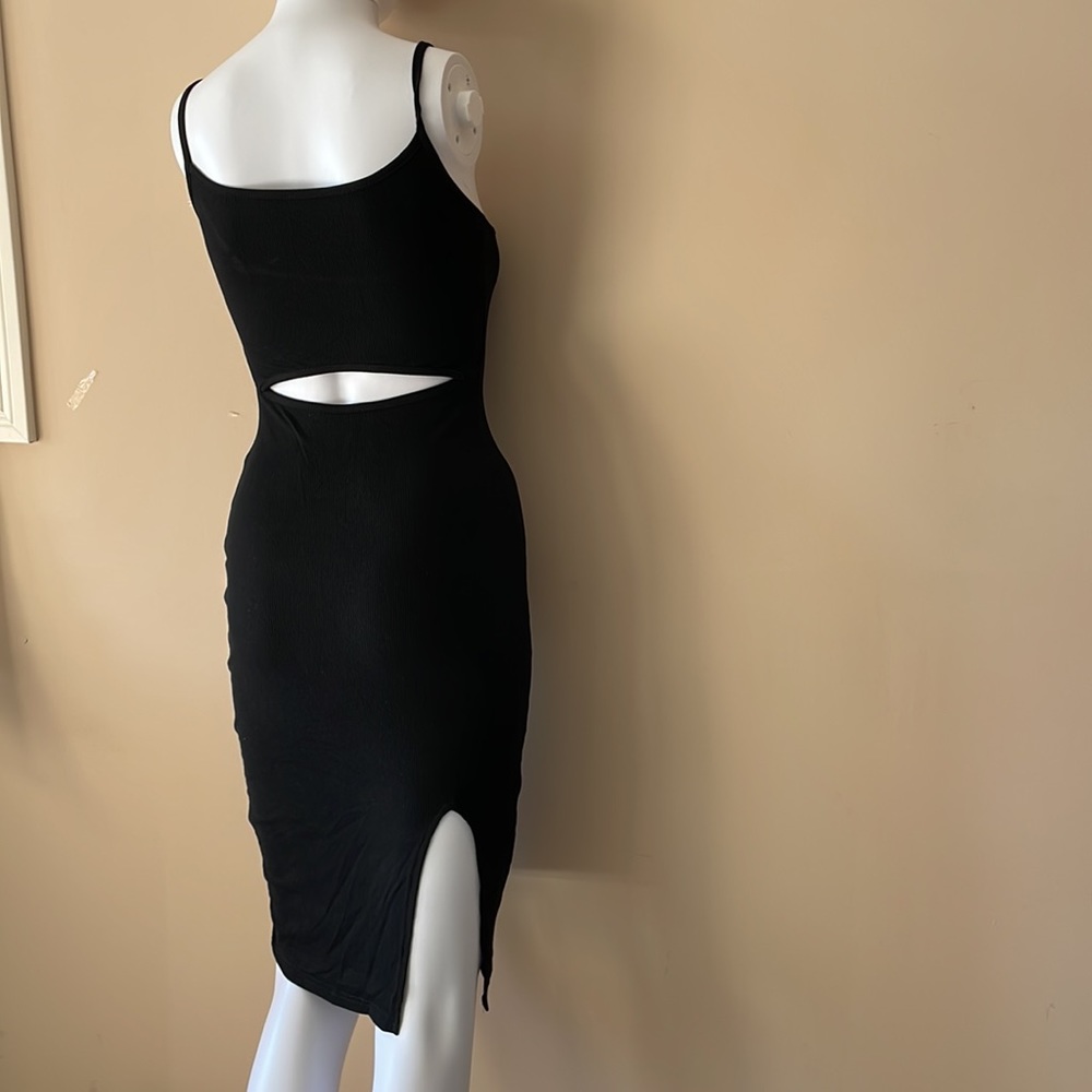 Black cut out halter dress XS New - Picture 5 of 7